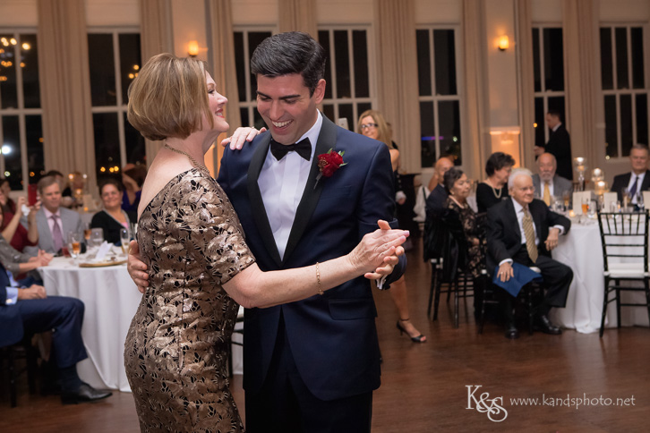 wedding at room on main dallas